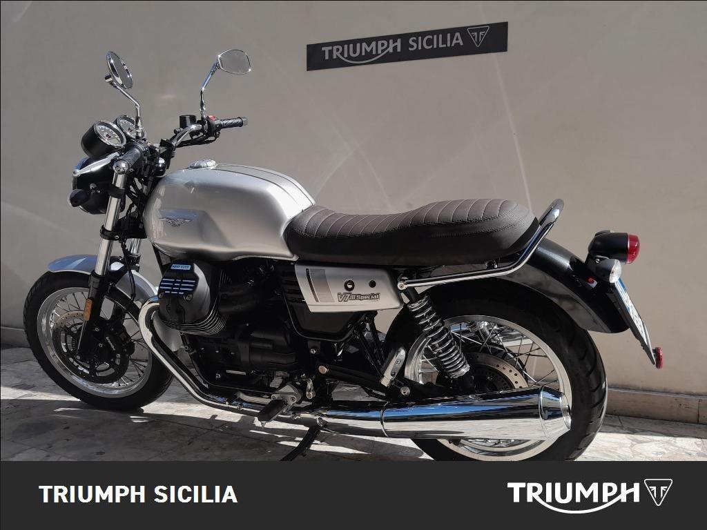 MOTO GUZZI V7 III 750 Special Abs