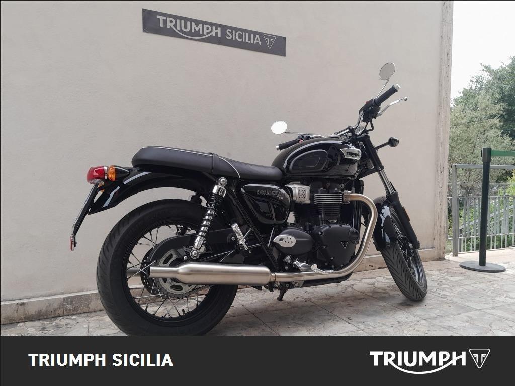 TRIUMPH Bonneville 900 T100 