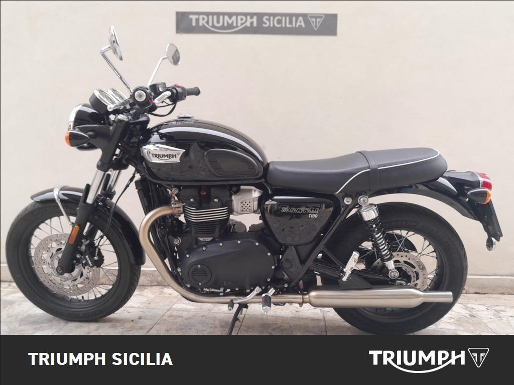 TRIUMPH Bonneville 900 T100 