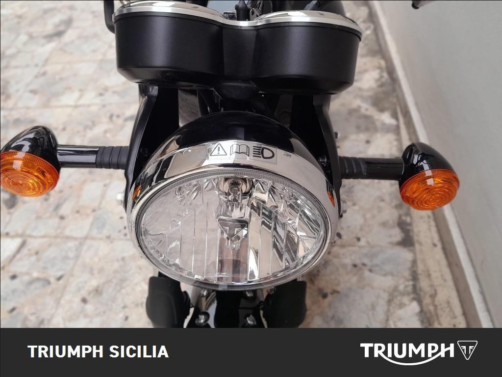 TRIUMPH Bonneville 900 T100 