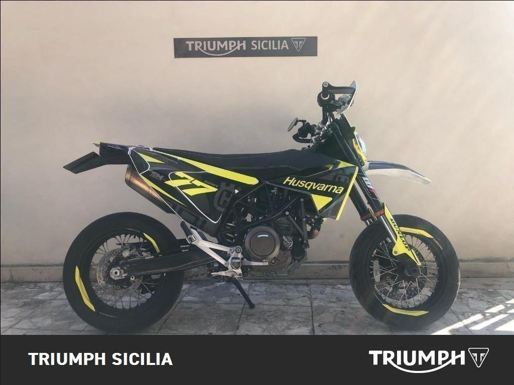 HUSQVARNA Supermoto 701 4T 