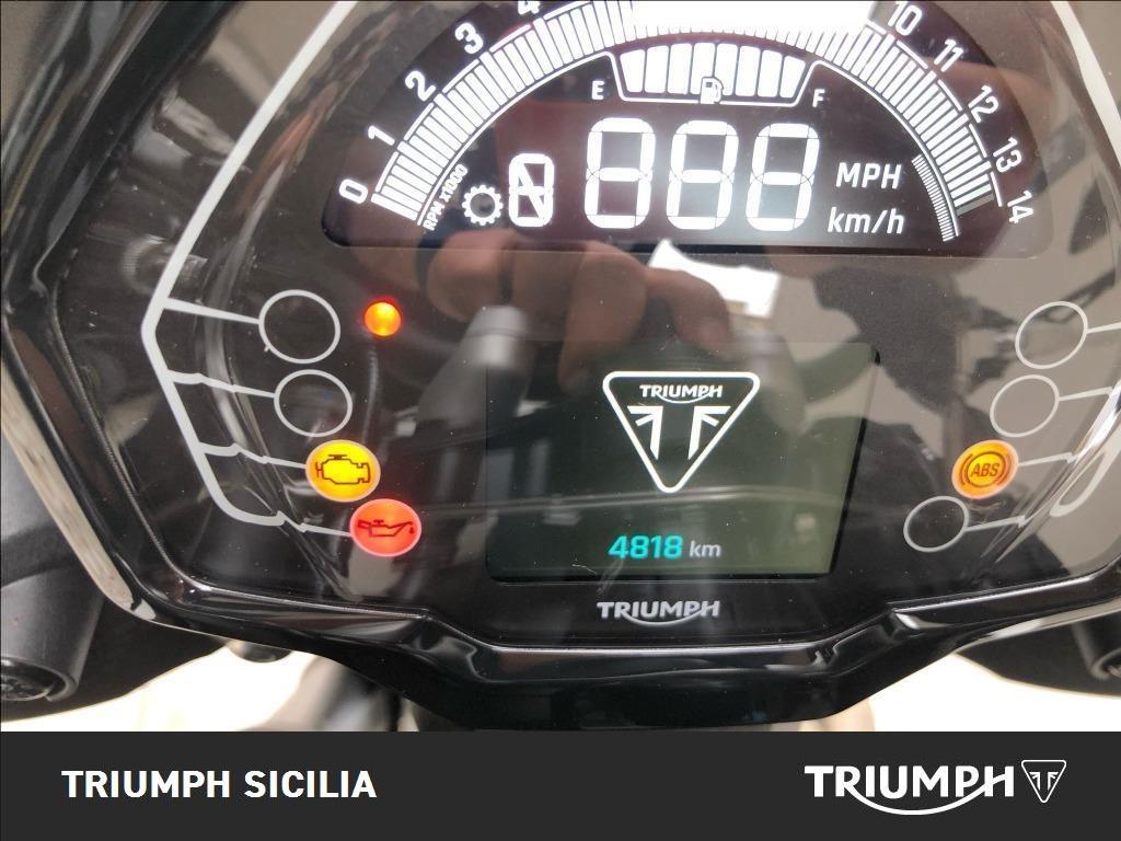 TRIUMPH Street Triple 765 R