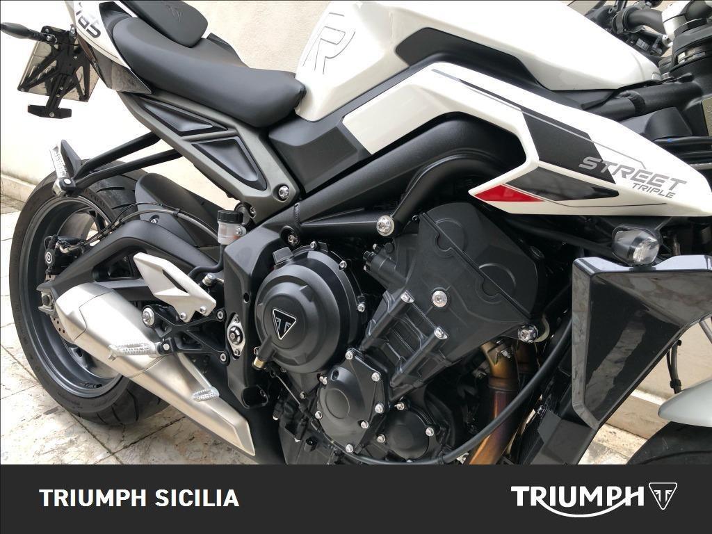 TRIUMPH Street Triple 765 R