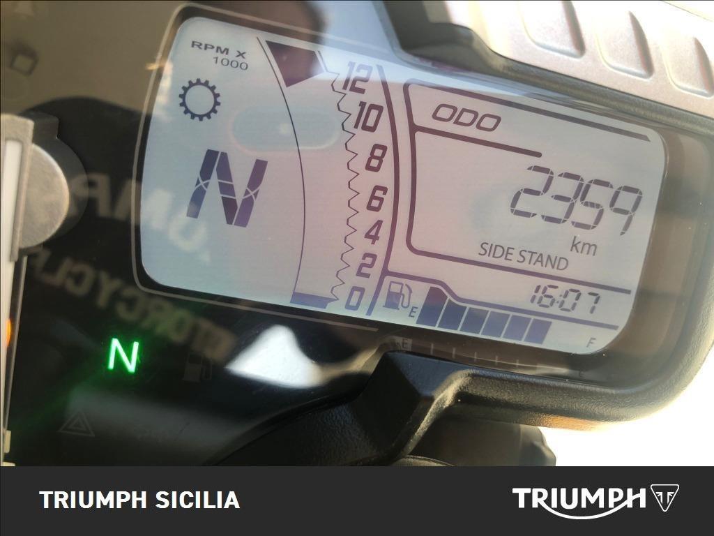 TRIUMPH Speed 400 Abs
