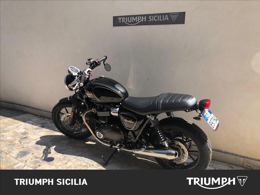 TRIUMPH Street Twin 900 
