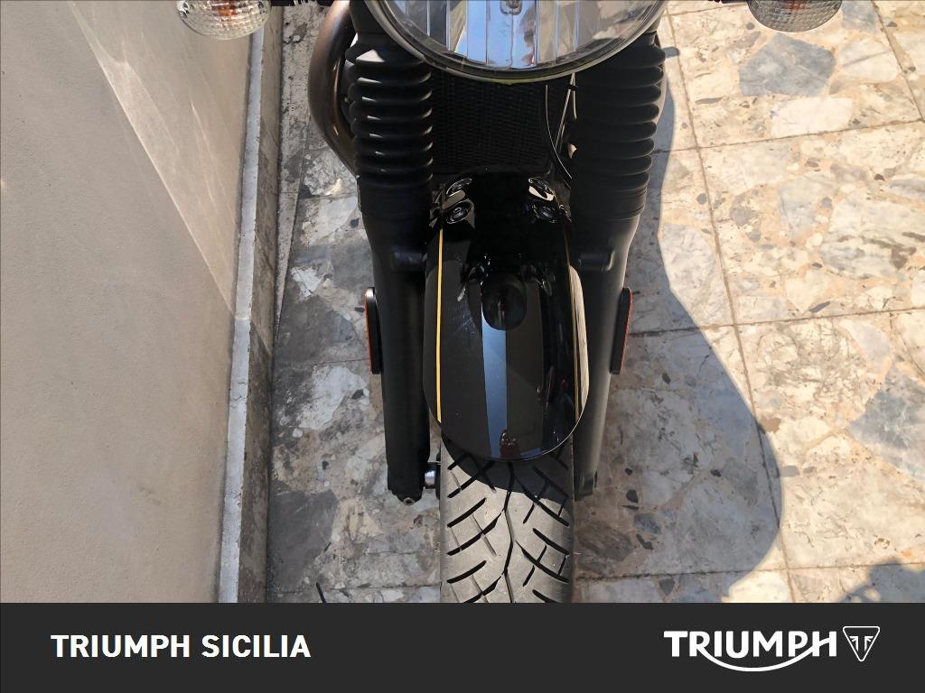 TRIUMPH Street Twin 900 