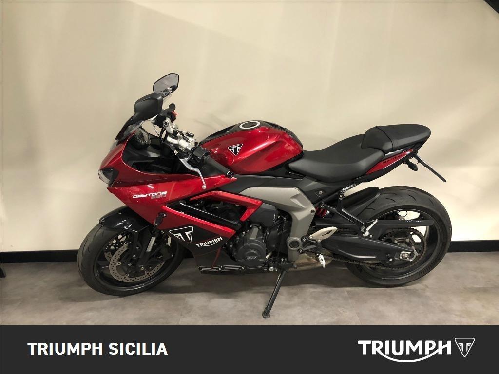 TRIUMPH Daytona 660 Abs