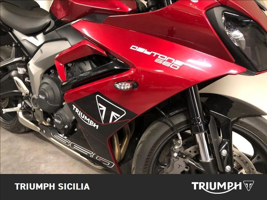 TRIUMPH Daytona 660 Abs