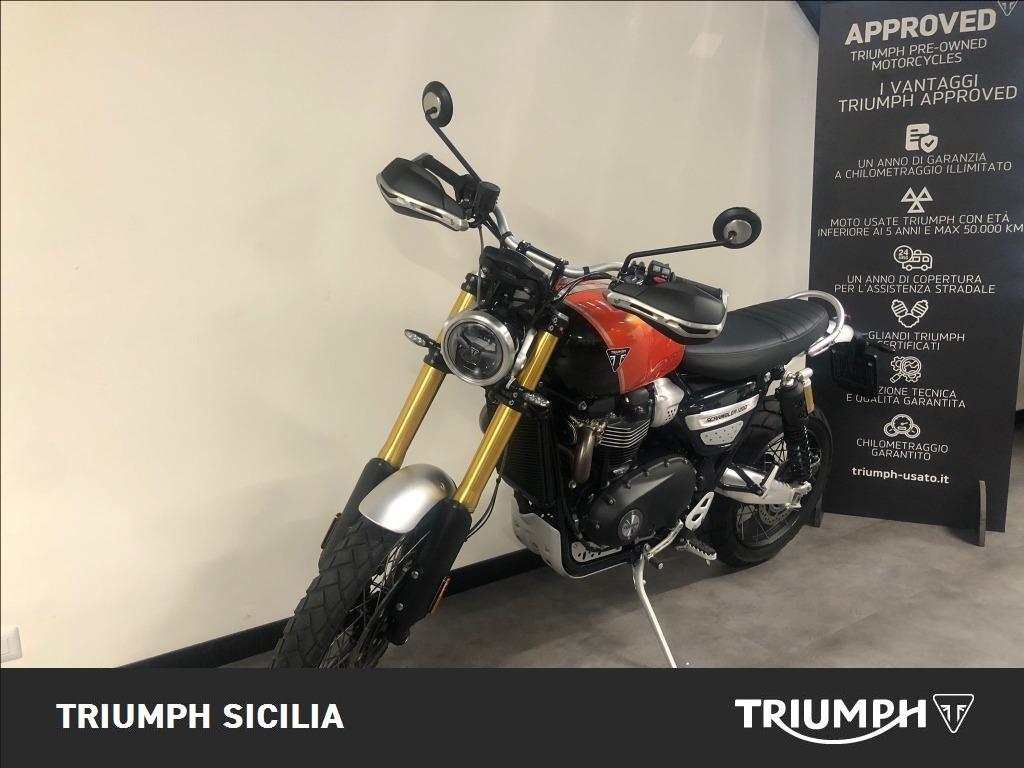 TRIUMPH Scrambler 1200 XE Baja Orange/Phantom Black Abs