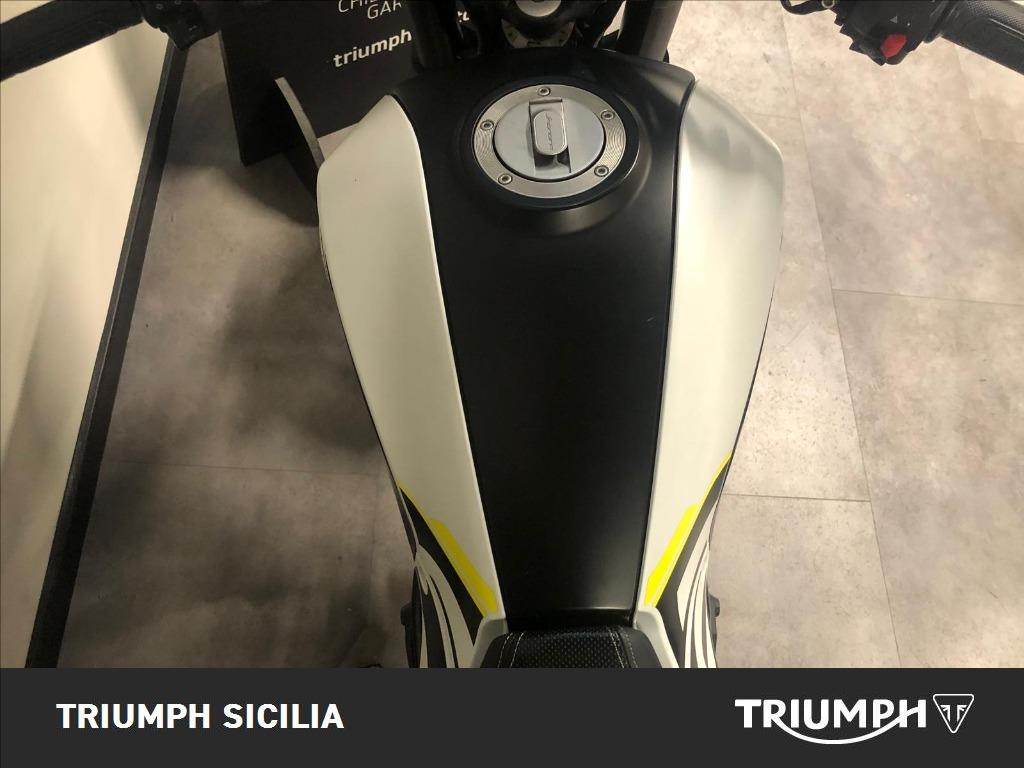 BENELLI Leoncino 250 E5