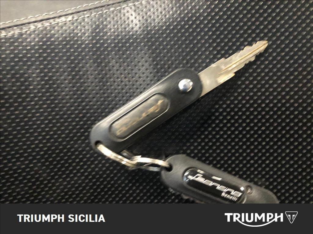 BENELLI Leoncino 250 E5