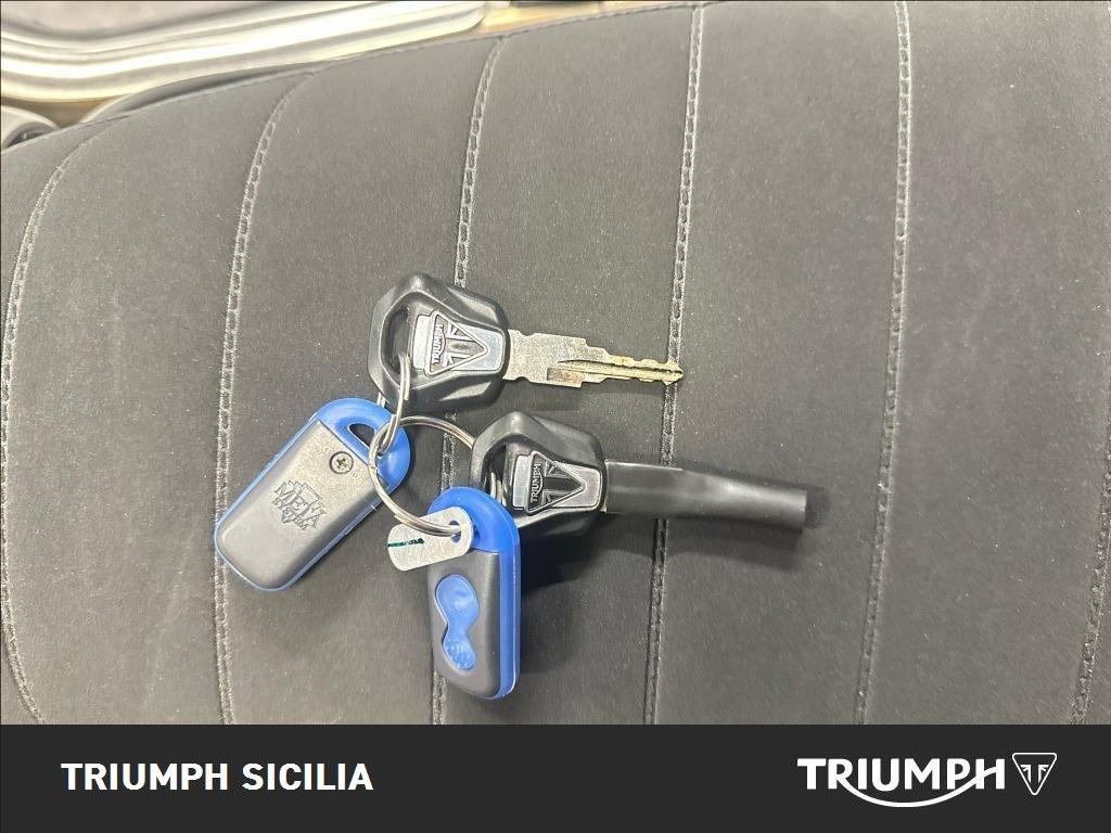 TRIUMPH Street Scrambler 900 