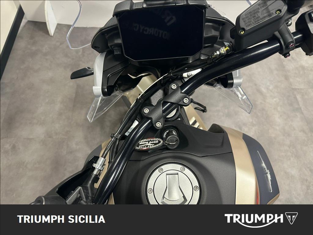 MOTO GUZZI V85 TT Travel Abs