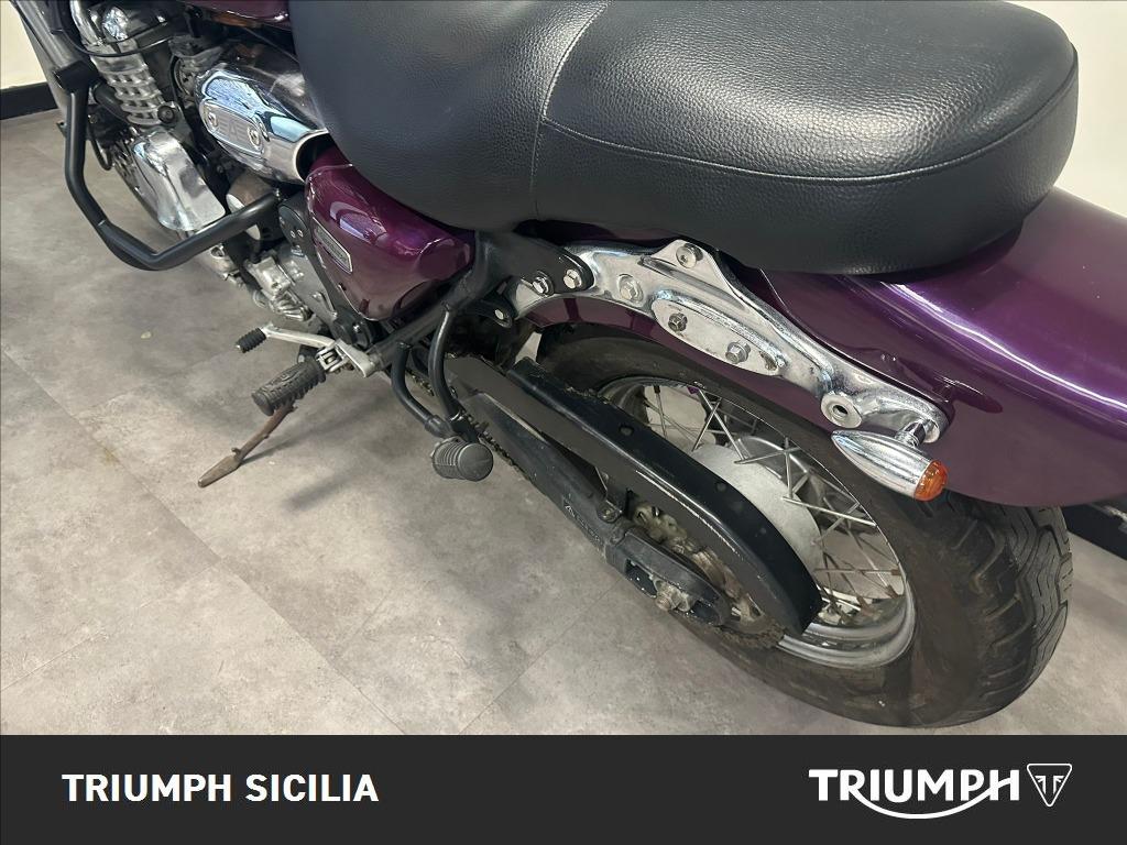 TRIUMPH Adventurer 900 