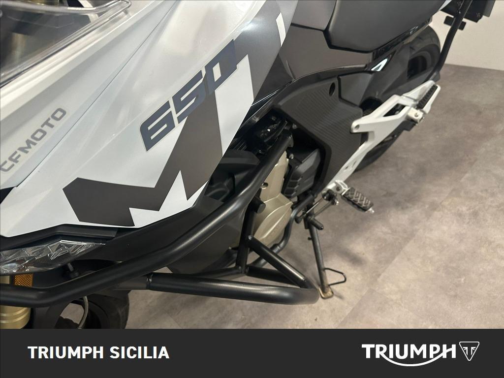 CFMOTO 650 MT Abs