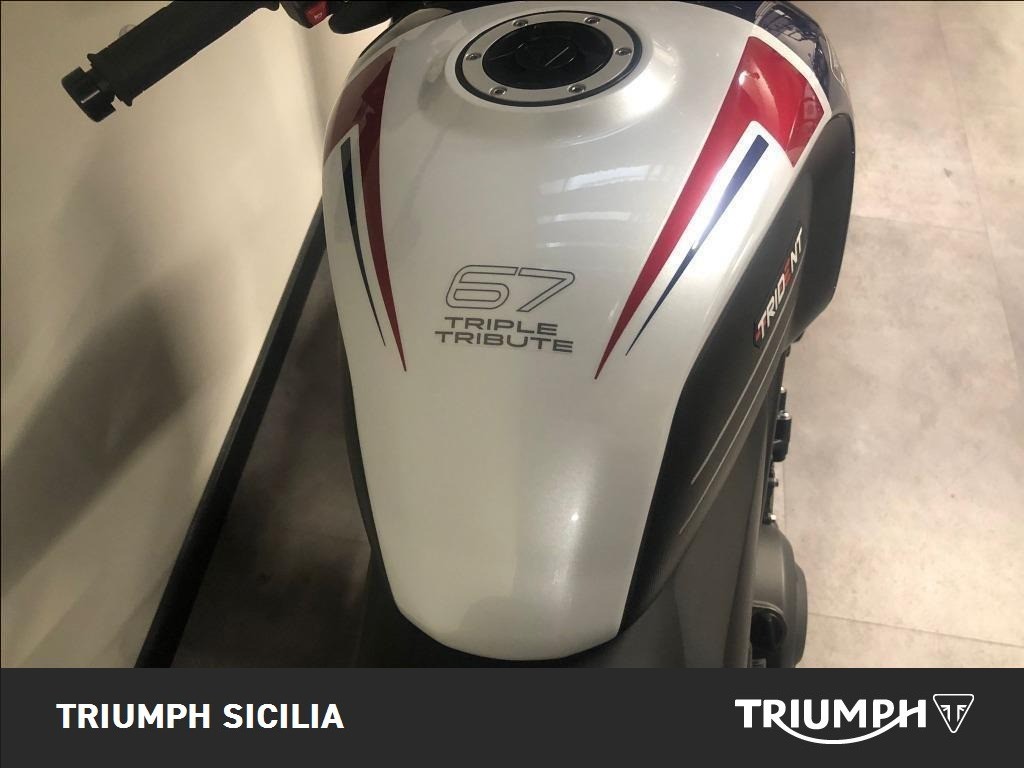 TRIUMPH Trident 660 Triple Tribute Abs