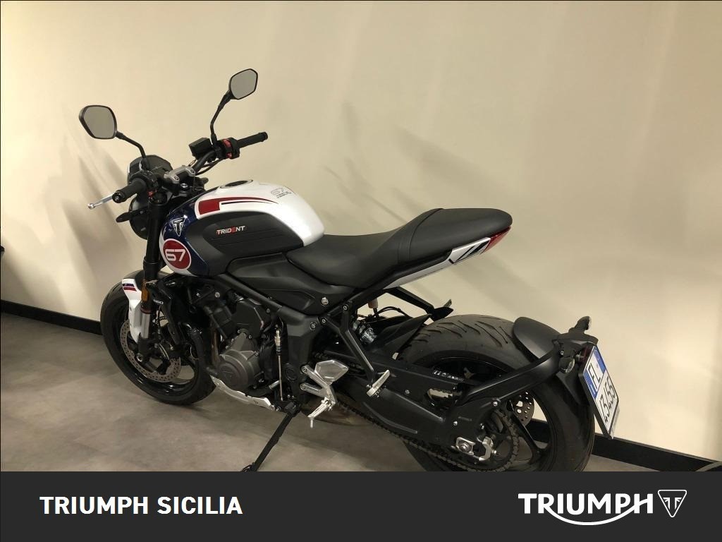 TRIUMPH Trident 660 Triple Tribute Abs