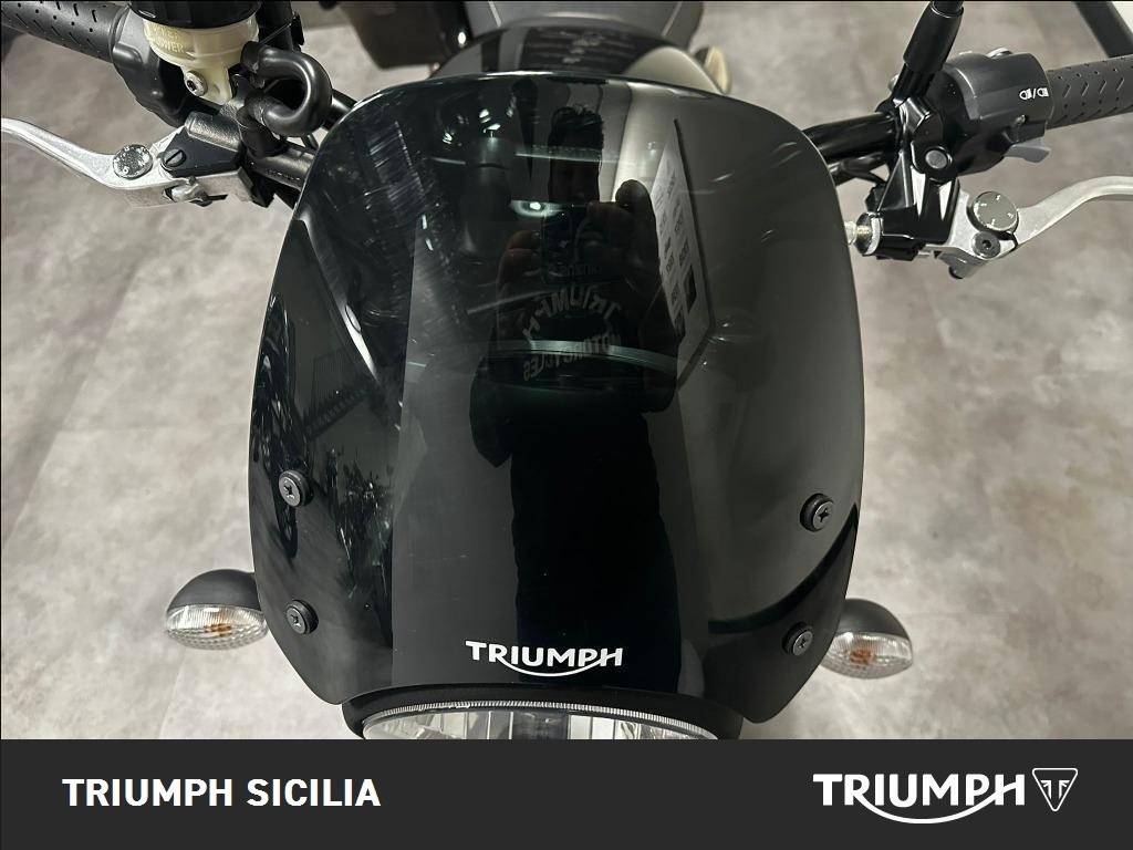 TRIUMPH Street Twin 900 