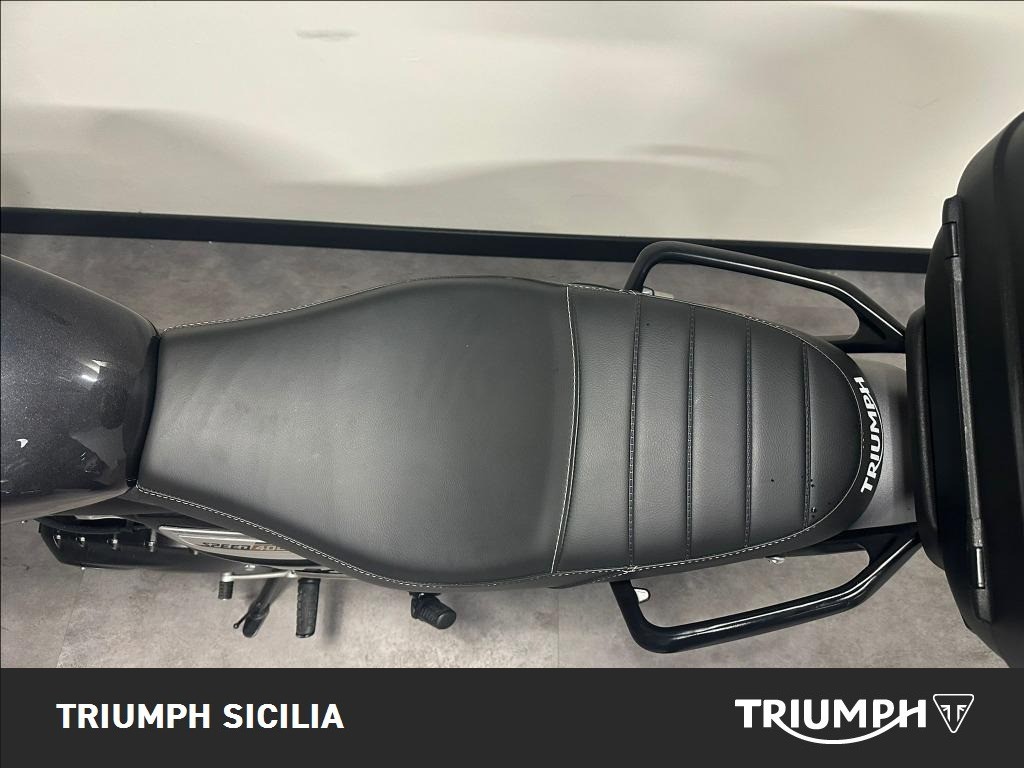 TRIUMPH Speed 400 Abs
