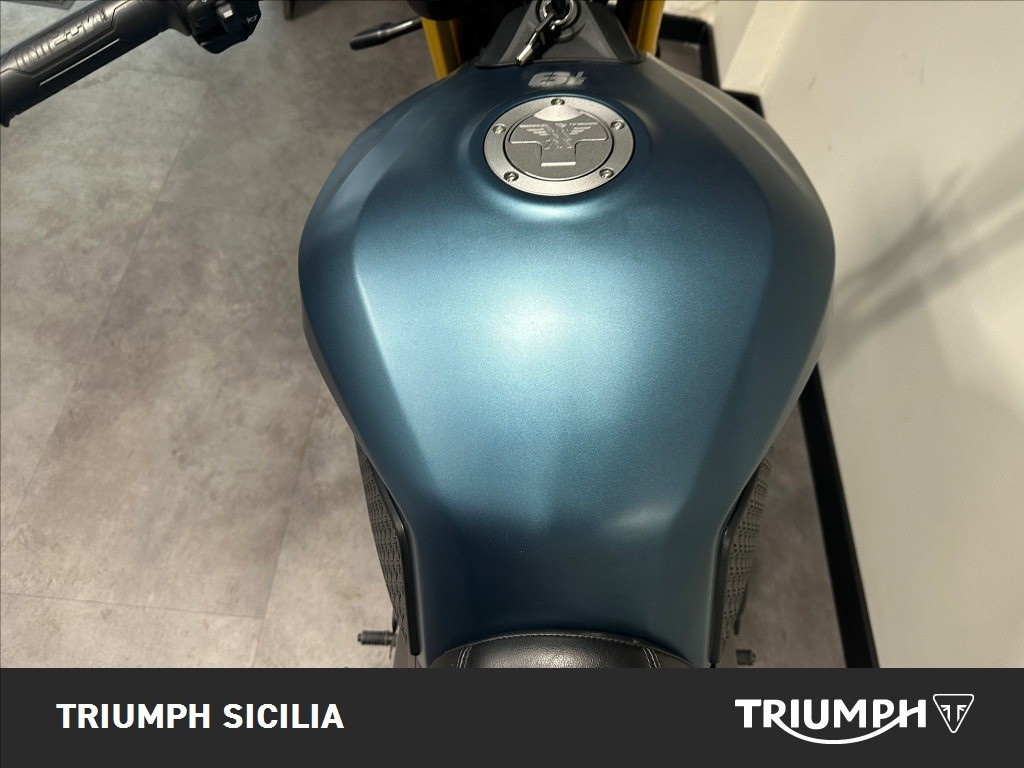 MOTO MORINI Seiemmezzo SCR 650 Abs