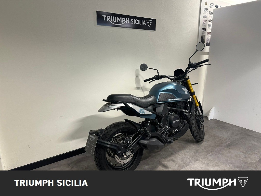 MOTO MORINI Seiemmezzo SCR 650 Abs