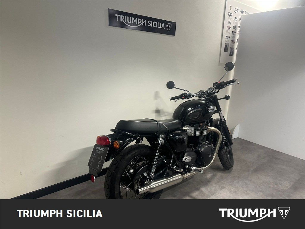 TRIUMPH Bonneville 900 T100 