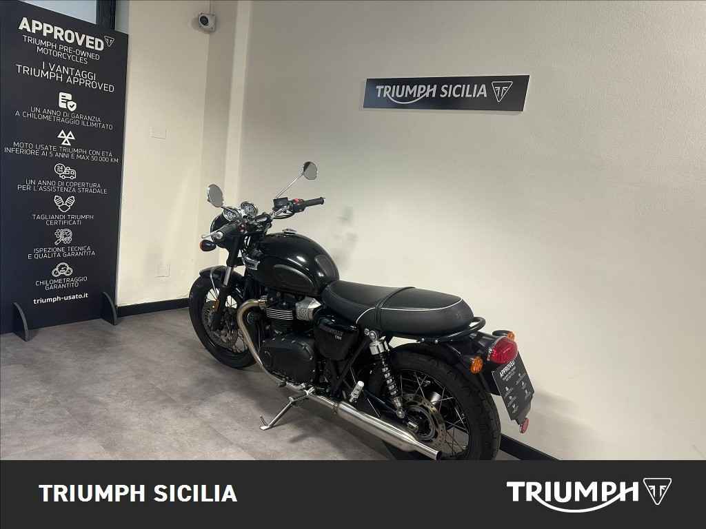 TRIUMPH Bonneville 900 T100 