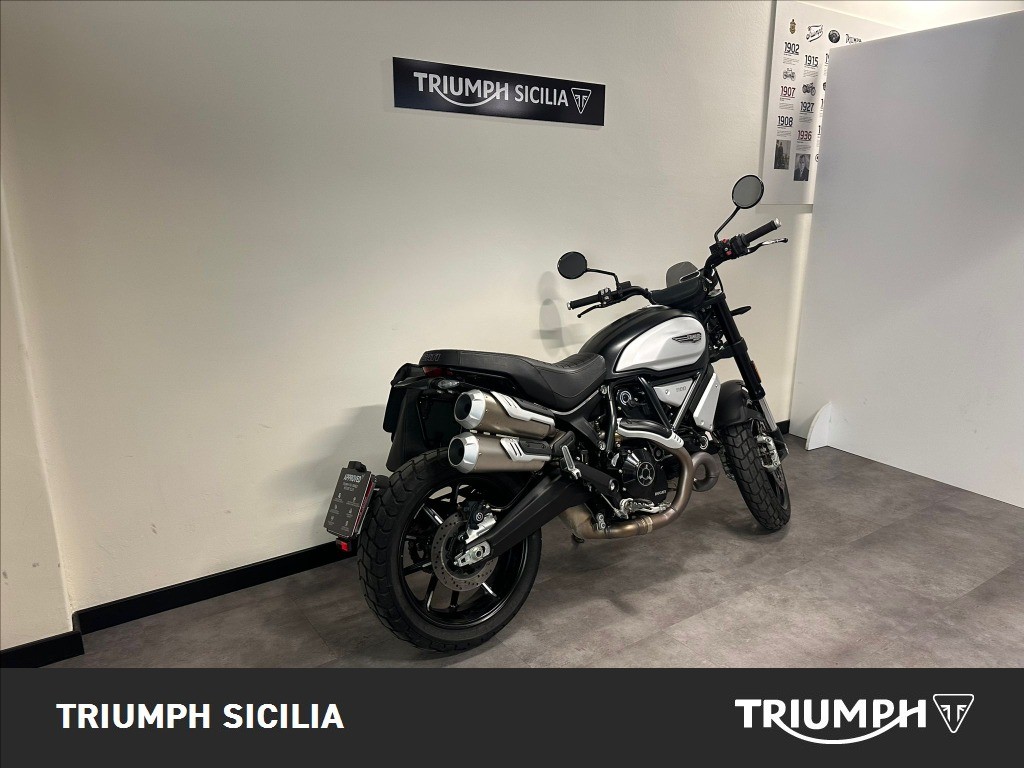 DUCATI Scrambler 1100 Dark Pro