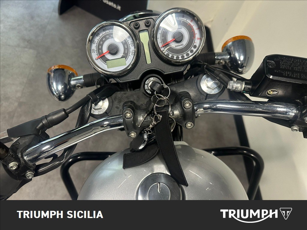 BENELLI Imperiale 400 E4