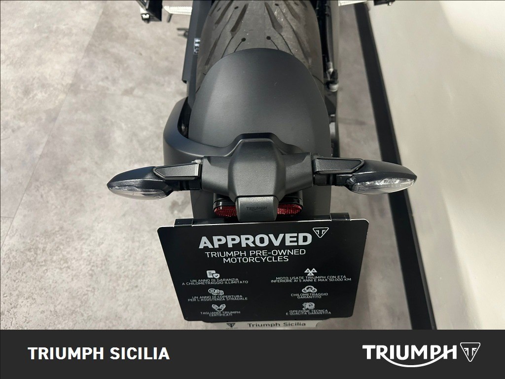 TRIUMPH Trident 660 Jet Black Abs