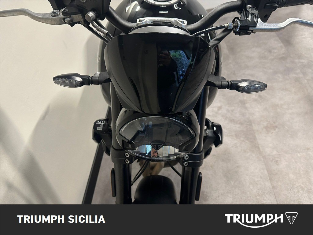 TRIUMPH Trident 660 Jet Black Abs
