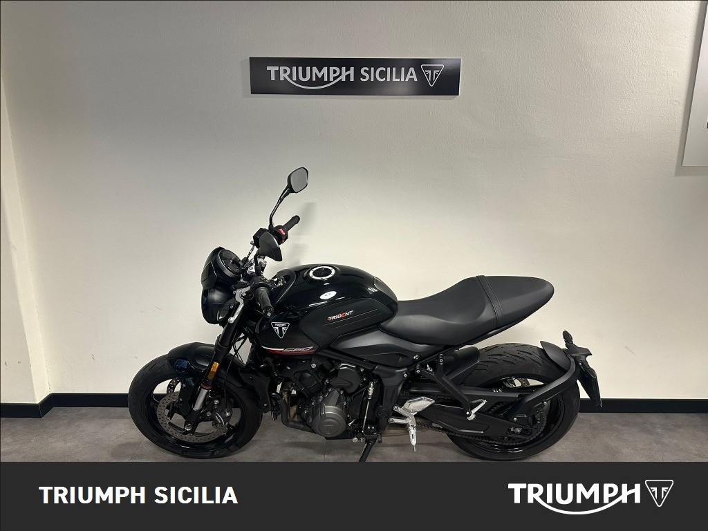 TRIUMPH Trident 660 Jet Black Abs