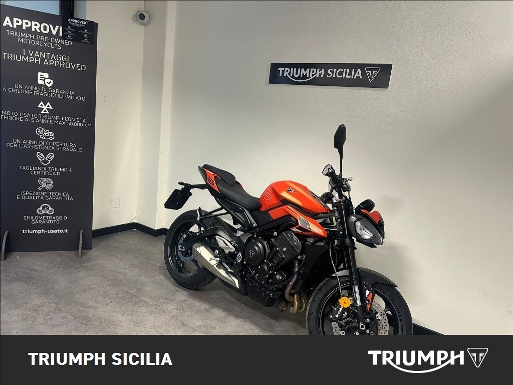 TRIUMPH Street Triple 765 R
