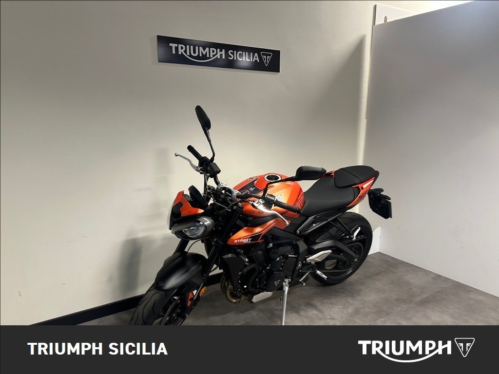 TRIUMPH Street Triple 765 R