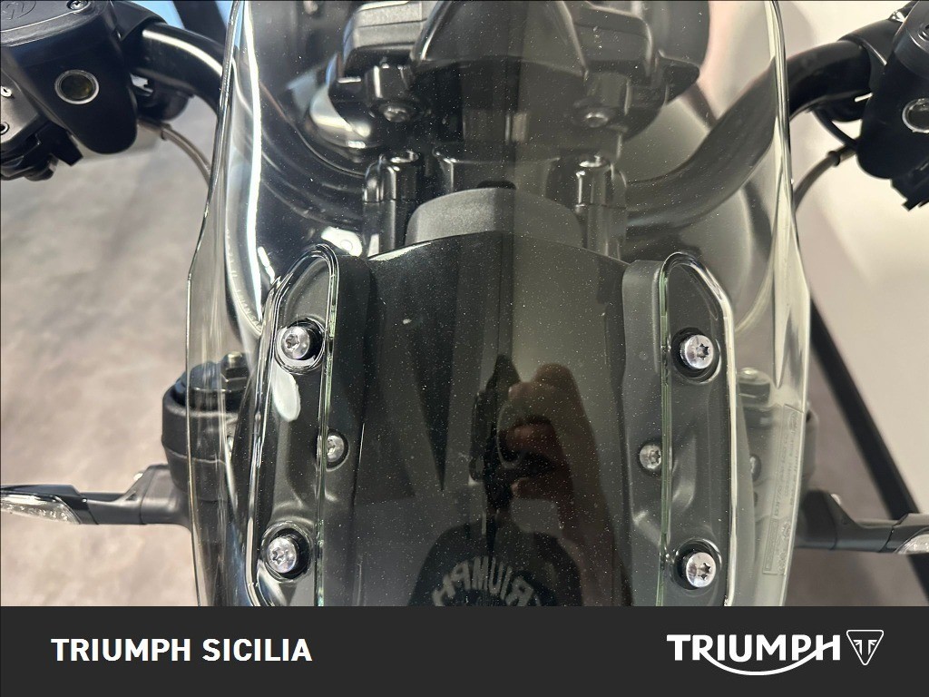 TRIUMPH Rocket III 2500 Storm R