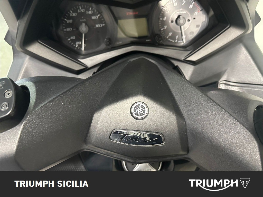 YAMAHA T-Max 530 Abs