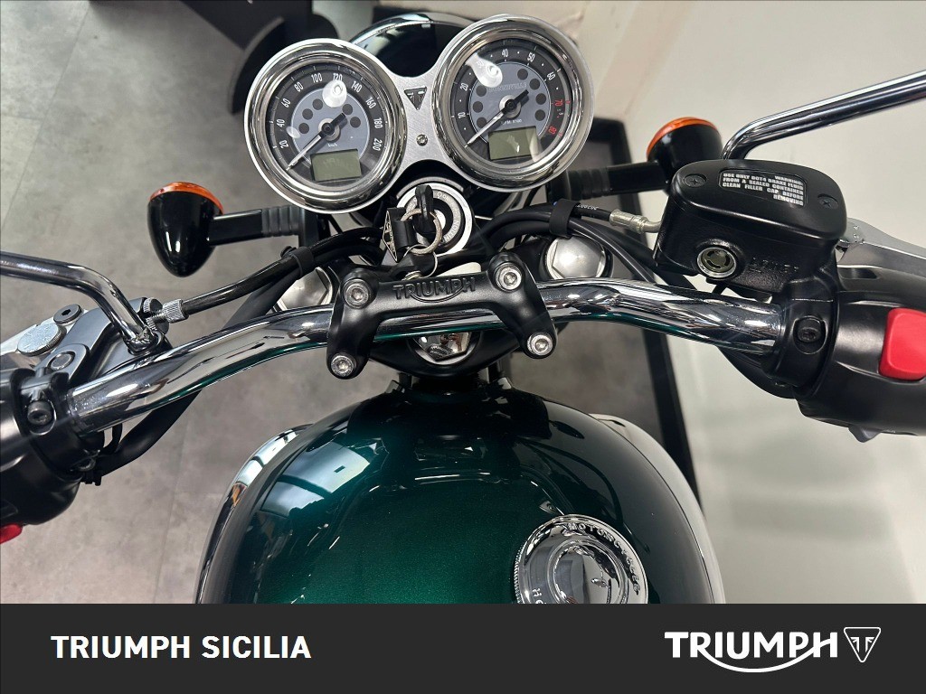 TRIUMPH Bonneville 900 T100 E5