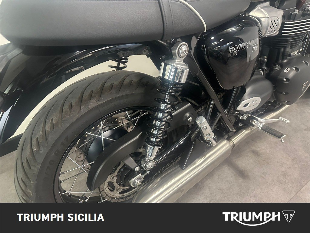 TRIUMPH Bonneville 900 T100 E5