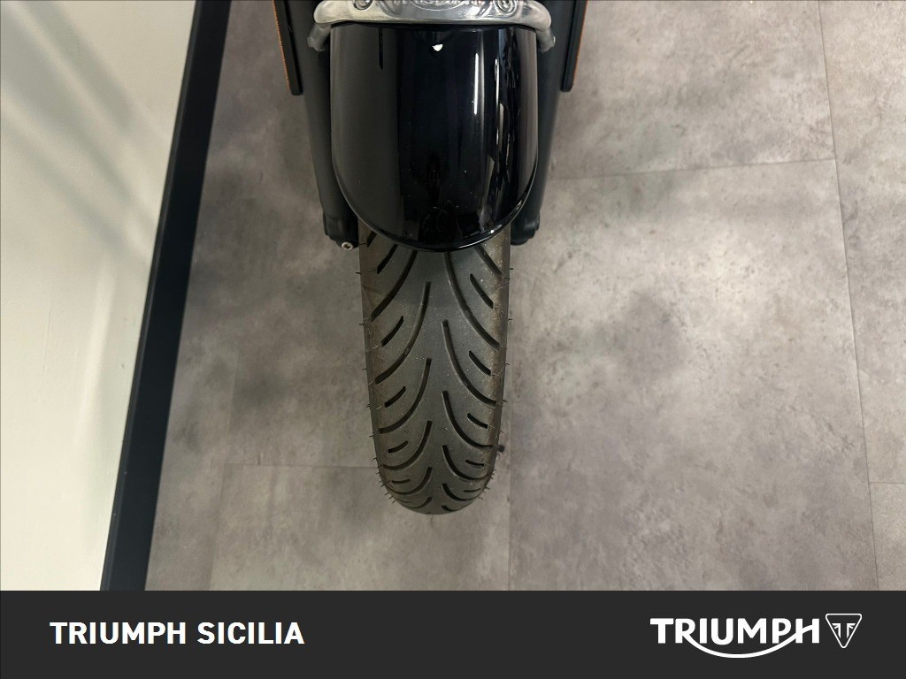 TRIUMPH Bonneville 900 T100 E5