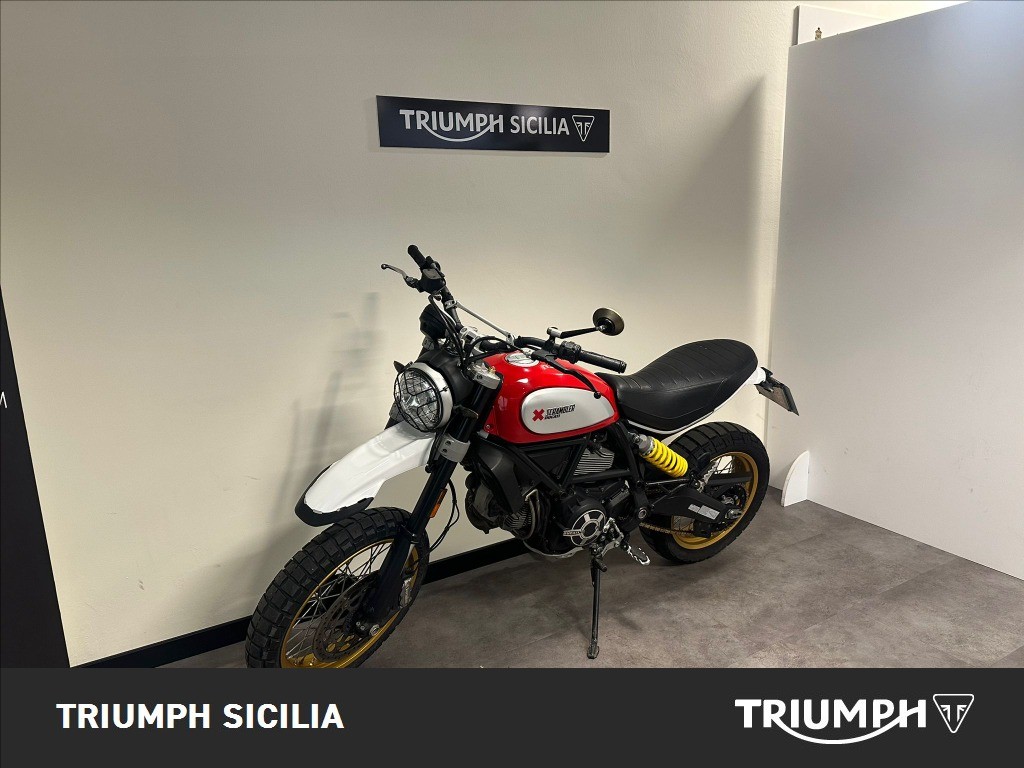 DUCATI Scrambler 800 Desert Sled Red