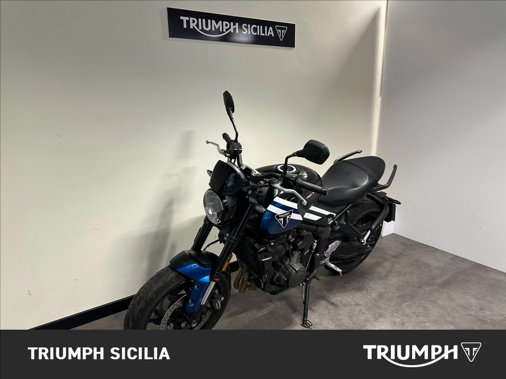 TRIUMPH Trident 660 Cobalt Blue / Sapphire Black Abs