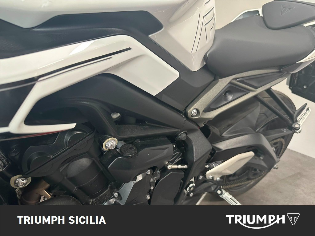 TRIUMPH Street Triple 765 R