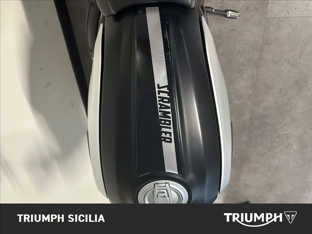 DUCATI Scrambler 800 Icon Dark