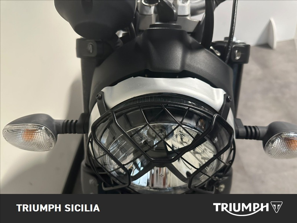 DUCATI Scrambler 800 Icon Dark