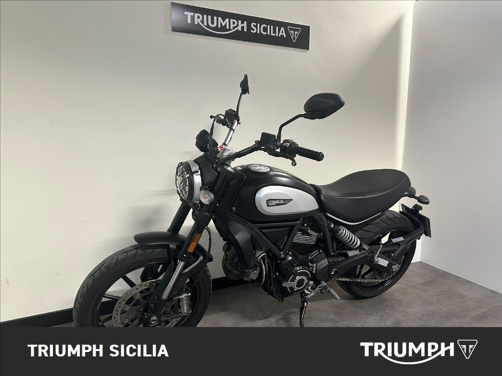 DUCATI Scrambler 800 Icon Dark