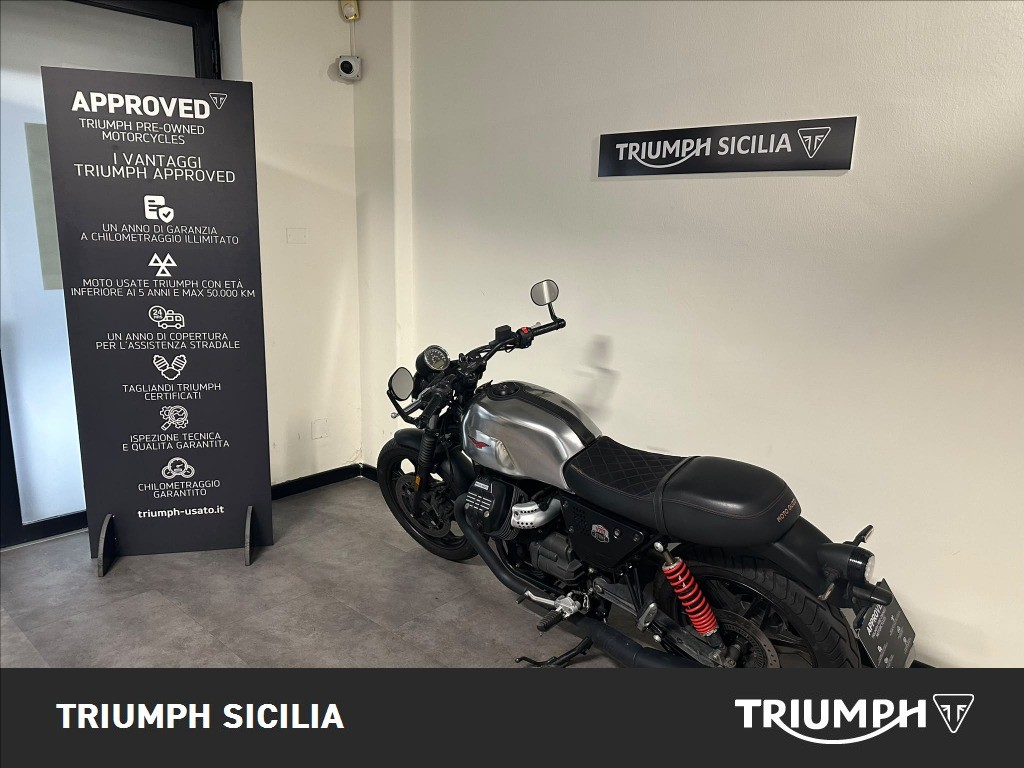 MOTO GUZZI V7 III 750 Stone S Abs
