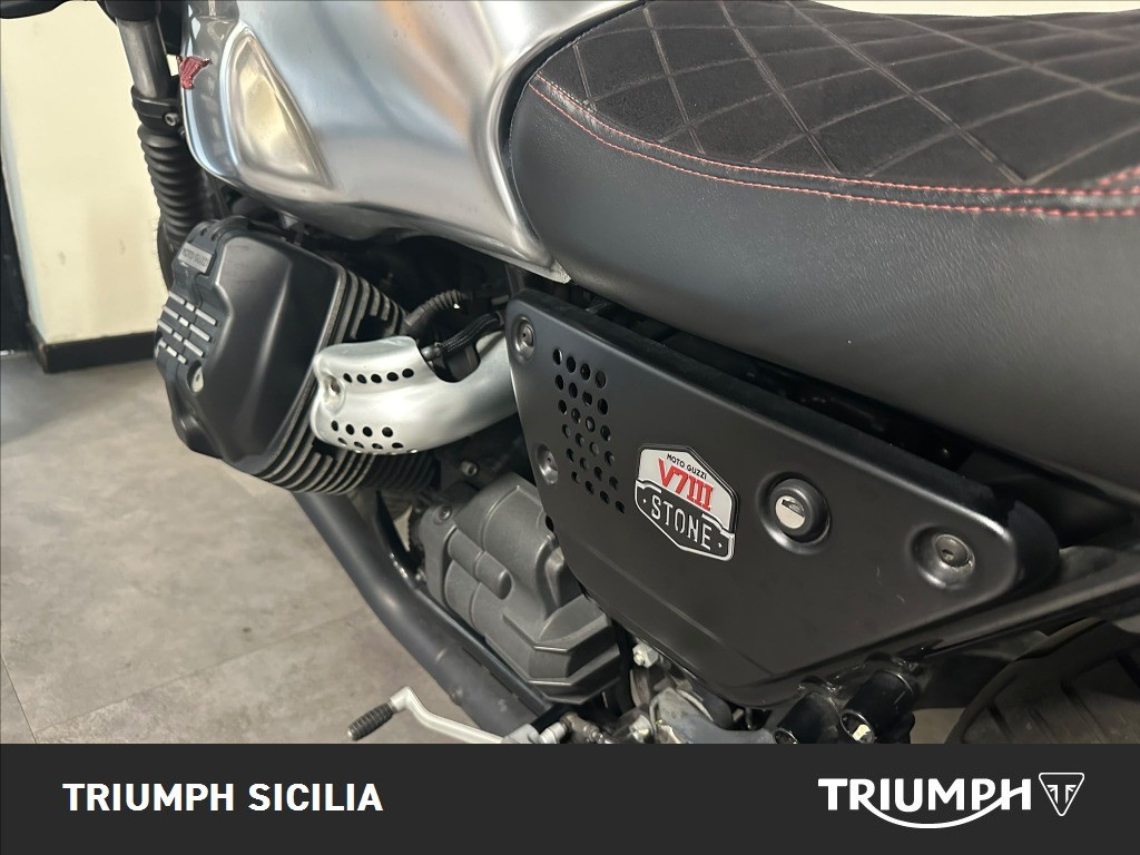 MOTO GUZZI V7 III 750 Stone S Abs