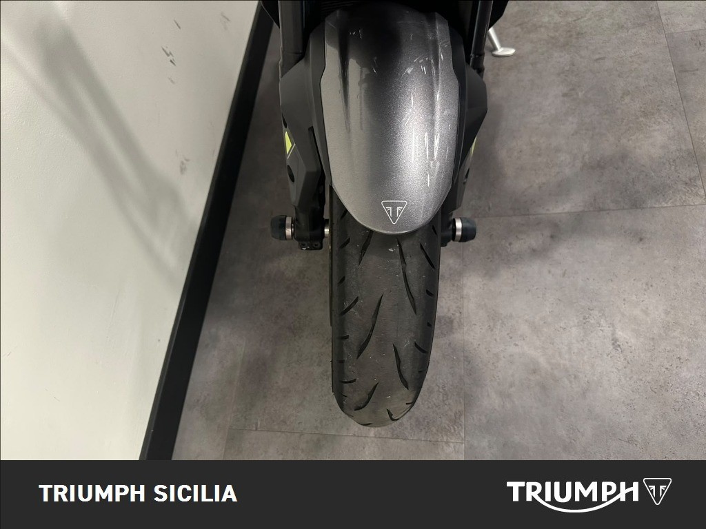 TRIUMPH Street Triple 765 R