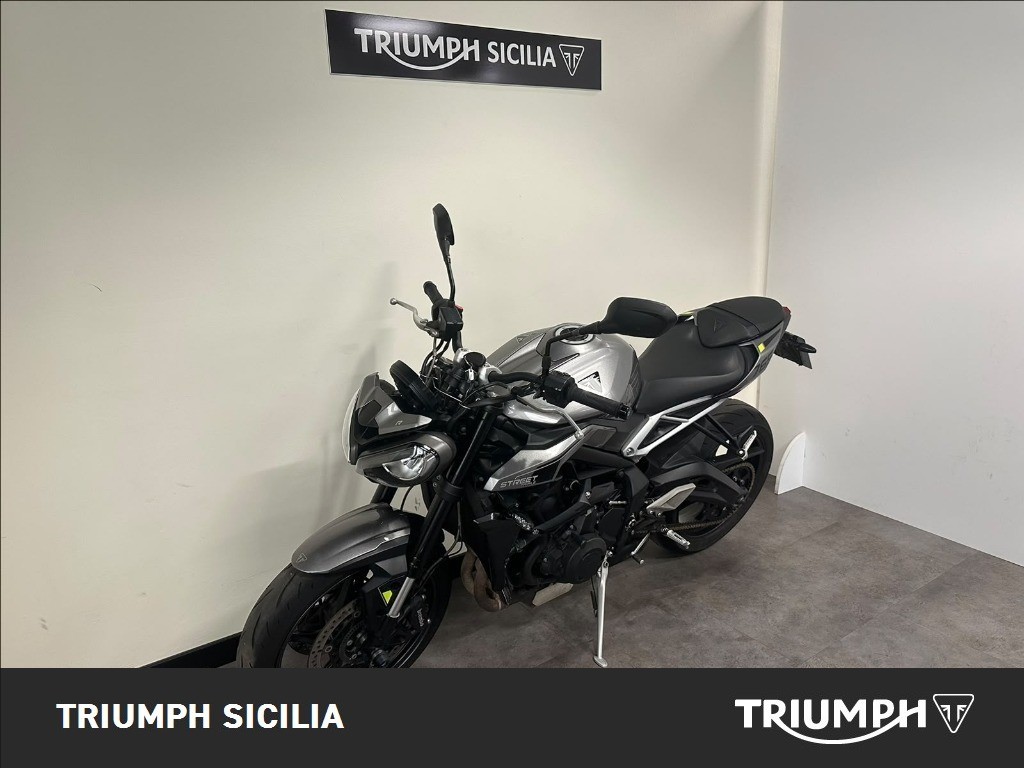 TRIUMPH Street Triple 765 R
