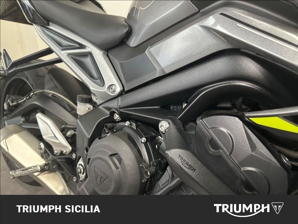 TRIUMPH Street Triple 765 R